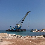 Морской самоходный плавучий кран «Черноморец» грузоподъемностью 100 тонн